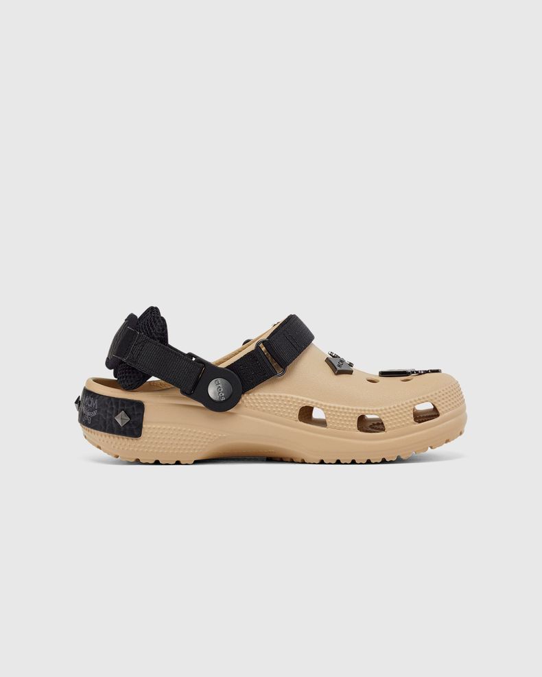 MCM x Crocs – Belt Bag Clog Irish Cream